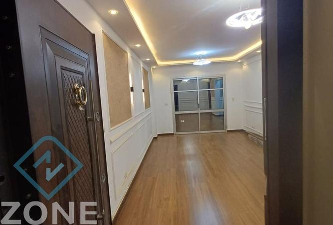 8383103 - Property Image 2