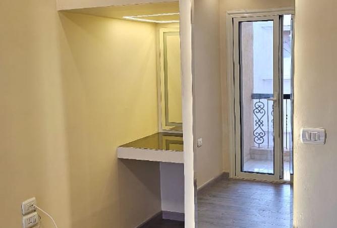 8384847 - Property Image 2