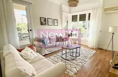 شقة - 4 غرف نوم - 3 حمامات للايجار في الزمالك - القاهرة