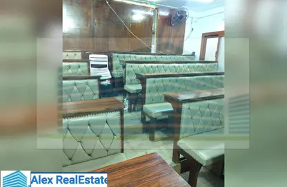 Office Space - 3 Bedrooms - 1 Bathroom for rent in Abo Qir St. - Cleopatra - Hay Sharq - Alexandria