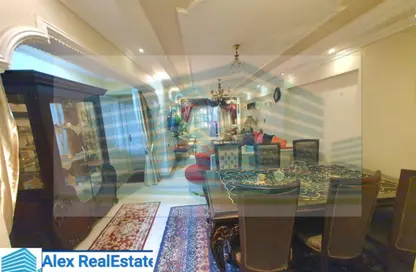 Apartment - 3 Bedrooms - 2 Bathrooms for rent in Kamal Eldin Salah St. - Smouha - Hay Sharq - Alexandria