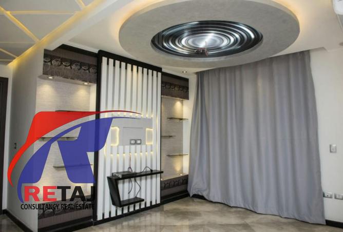 8388454 - Property Image 2