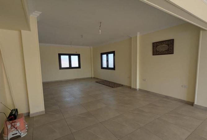 8389794 - صورة العقار 2