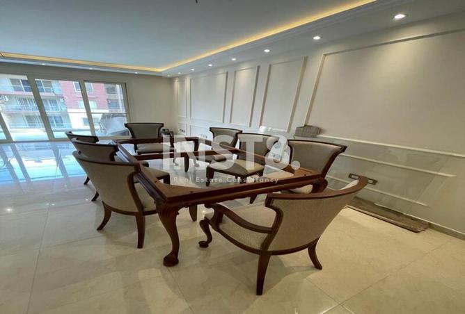 8389805 - الصورة الرئيسية للعقار