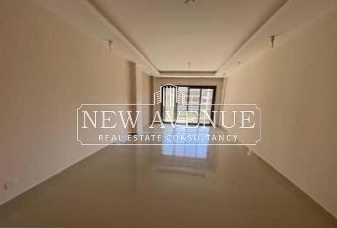 8392530 - Property Image 2