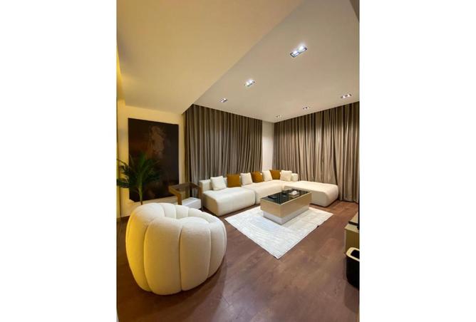 8392253 - Property Image 3