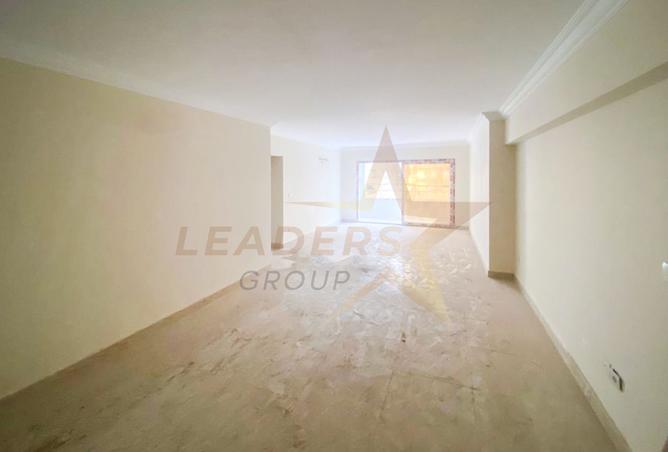 8392588 - الصورة الرئيسية للعقار