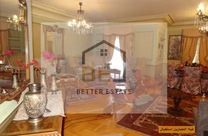 شقة - 3 غرف نوم - 2 حمامات للبيع في الحي الاول - التجمع الخامس - مدينة القاهرة الجديدة - القاهرة