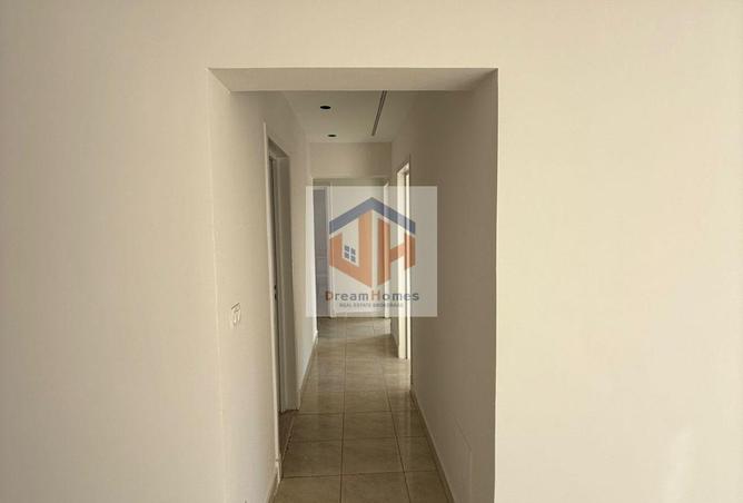 8393619 - الصورة الرئيسية للعقار