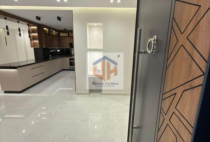 8394012 - الصورة الرئيسية للعقار