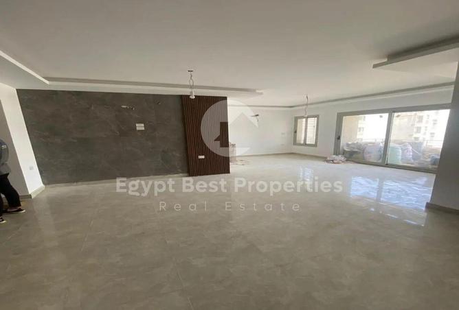 8414402 - Property Image 2