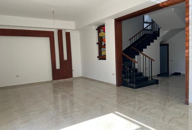 8396118 - الصورة الرئيسية للعقار