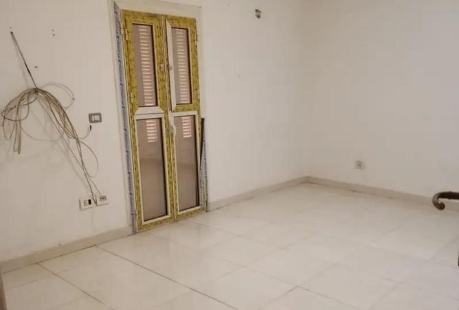 8396239 - Property Image 2