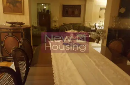 Apartment - 4 Bedrooms - 4 Bathrooms for sale in Zamalek - Cairo