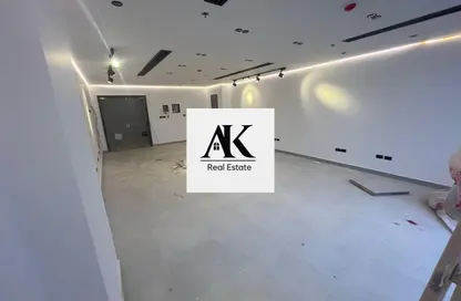 مساحات مكتبية - غرفة نوم - 1 حمام للايجار في مول هايد بارك بيزنس - شارع التسعين الجنوبي - التجمع الخامس - مدينة القاهرة الجديدة - القاهرة