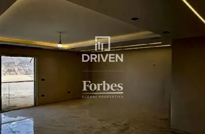 Apartment - 3 Bedrooms - 3 Bathrooms for sale in Mountain View iCity - 5th Settlement Compounds - The 5th Settlement - New Cairo City - Cairo