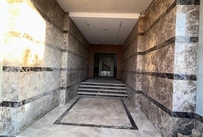 8399754 - Property Image 3