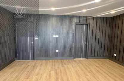 Office Space - Studio - 1 Bathroom for rent in Walk of Cairo - Sheikh Zayed Compounds - Sheikh Zayed City - Giza