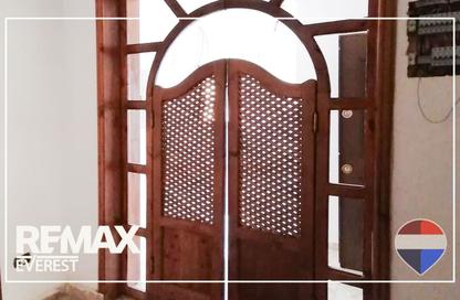فيلا - 5 غرف نوم - 6 حمامات للبيع في أشجار هايتس - مدينة 6 أكتوبر - الجيزة