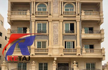 Apartment - 3 Bedrooms - 3 Bathrooms for sale in Bait Alwatan - The 5th Settlement - New Cairo City - Cairo