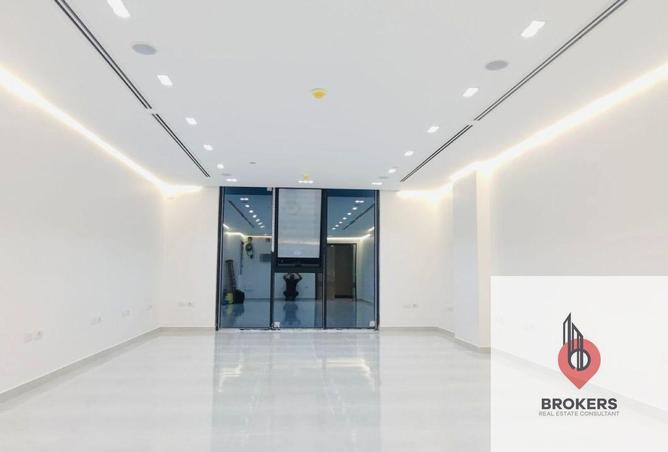 83671611 - Property Image 2