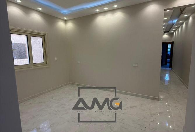 54501186 - Property Image 2