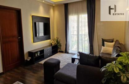 Apartment - 1 Bedroom - 2 Bathrooms for rent in Garden Residence - Hyde Park - New Cairo City - Cairo