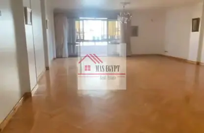 Apartment - 3 Bedrooms - 3 Bathrooms for sale in Abdel Moneim Riad St. - Mohandessin - Giza