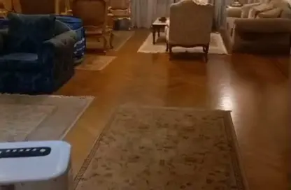 Apartment - 3 Bedrooms - 2 Bathrooms for sale in Al Nozha St. - Ard El Golf - Heliopolis - Masr El Gedida - Cairo