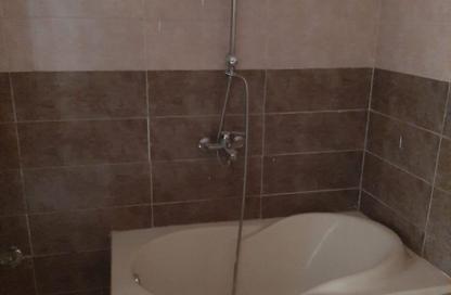 Apartment - 2 Bedrooms - 2 Bathrooms for rent in Salah Salem St. - Roxy - Heliopolis - Masr El Gedida - Cairo