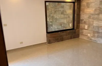 Apartment - 3 Bedrooms - 1 Bathroom for sale in B11 - Madinaty - Cairo