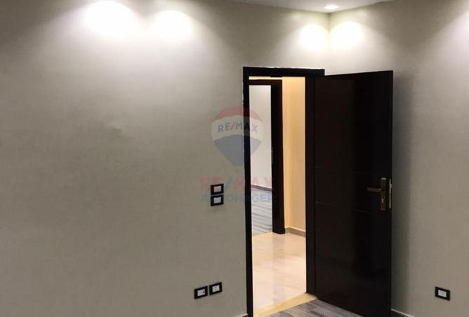 52189220 - صورة العقار 3