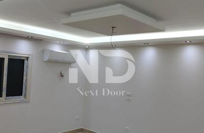 Apartment - 3 Bedrooms - 2 Bathrooms for rent in Sakan - Ext North Inves Area - New Cairo City - Cairo