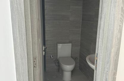 Office Space - Studio - 1 Bathroom for rent in Cairo Business Plaza - North Teseen St. - The 5th Settlement - New Cairo City - Cairo Office Space - Studio - 1 Bathroom for rent in Cairo Business Plaza - North Teseen St. - The 5th Settlement - New Cairo City - Cairo