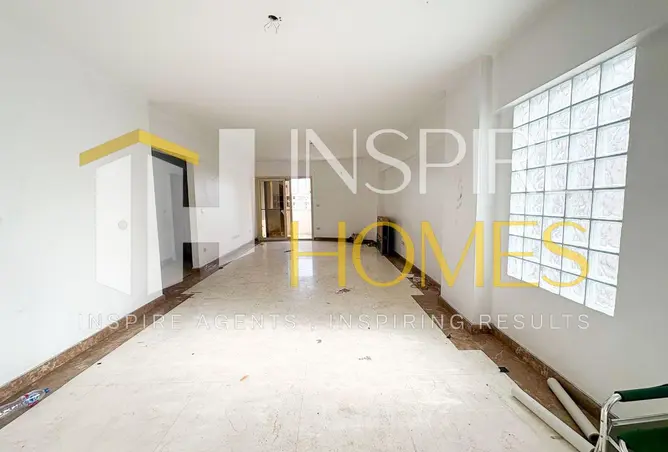 102074815 - Property Image 2