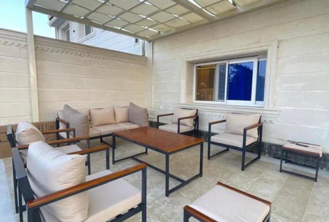 8623676 - Property Image 2