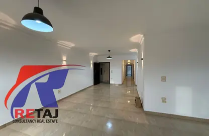 Apartment - 3 Bedrooms - 3 Bathrooms for rent in El Banafseg Apartment Buildings - El Banafseg - New Cairo City - Cairo
