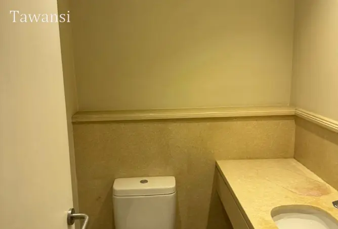 104872144 - Property Image 2