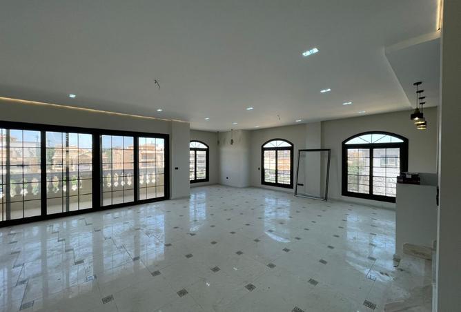 96584032 - Property Main Image