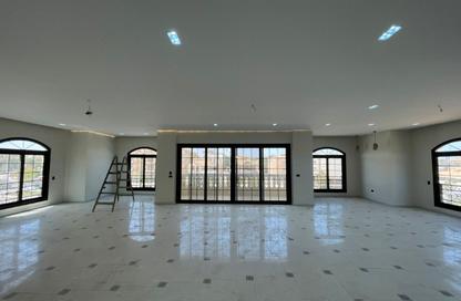 Apartment - 3 Bedrooms - 3 Bathrooms for rent in Al Shouyfat - 5th Settlement Compounds - The 5th Settlement - New Cairo City - Cairo