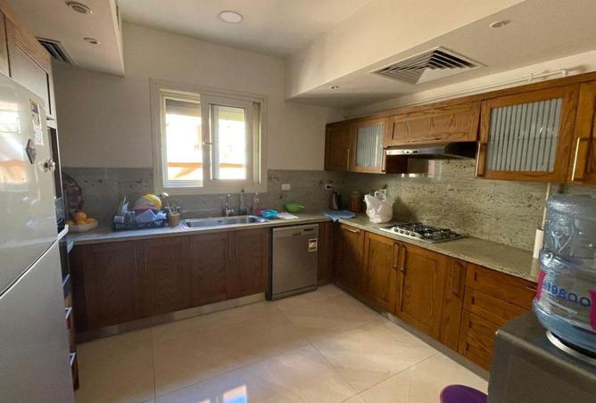 8577881 - Property Image 3