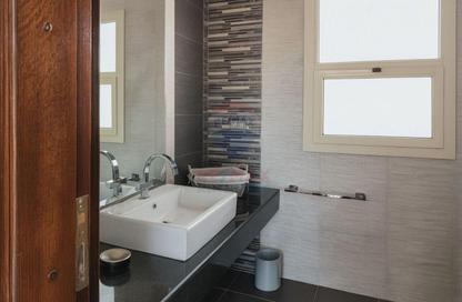 Whole Building - 4 Bedrooms - 5 Bathrooms for sale in Bamboo Palm Hills - 26th of July Corridor - 6 October City - Giza