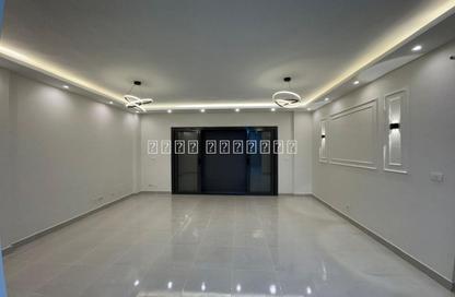 Apartment - 3 Bedrooms - 3 Bathrooms for sale in B15 - Madinaty - Cairo
