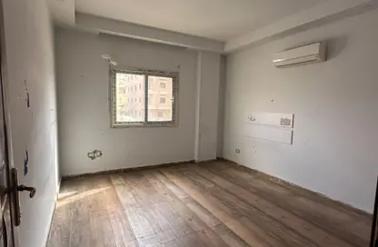 Apartment - 3 Bedrooms - 3 Bathrooms for rent in North Lotus - El Lotus - New Cairo City - Cairo