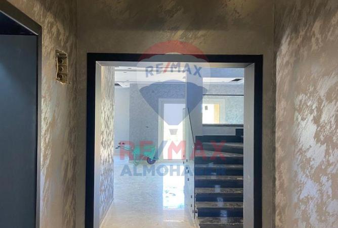 8594738 - Property Image 3