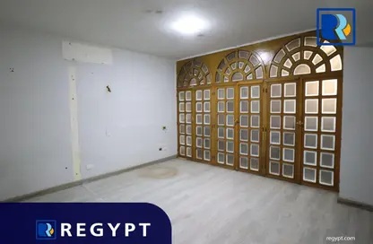 مساحات مكتبية - 8 غرف نوم - 3 حمامات للايجار في شارع كورنيش النيل - المعادي - حي المعادي - القاهرة