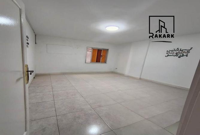 100635419 - Property Image 3