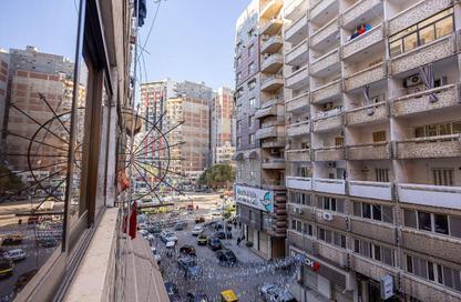 شقة - 3 غرف نوم - 1 حمام للبيع في سيدي بشر - حي اول المنتزة - الاسكندرية