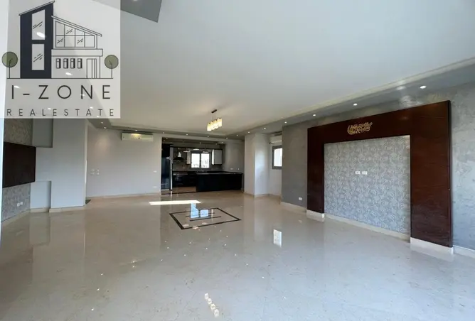 117009610 - Property Image 2