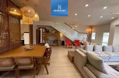 Villa - 4 Bedrooms - 4 Bathrooms for sale in Sarai - Mostakbal City Compounds - Mostakbal City - Future City - Cairo